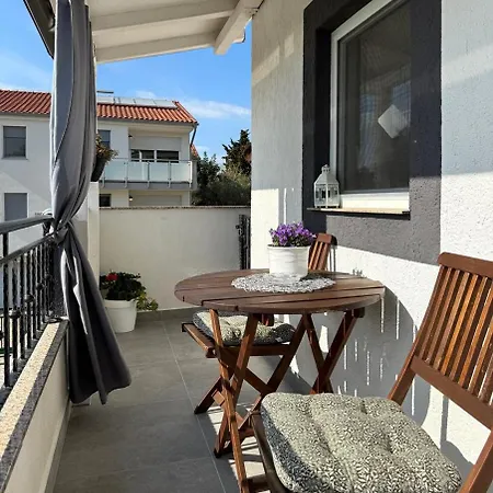 בית הארחה Charming Dodo 3*