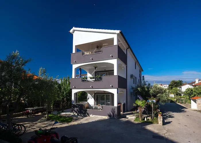 Charming Dodo 4* Krk Town